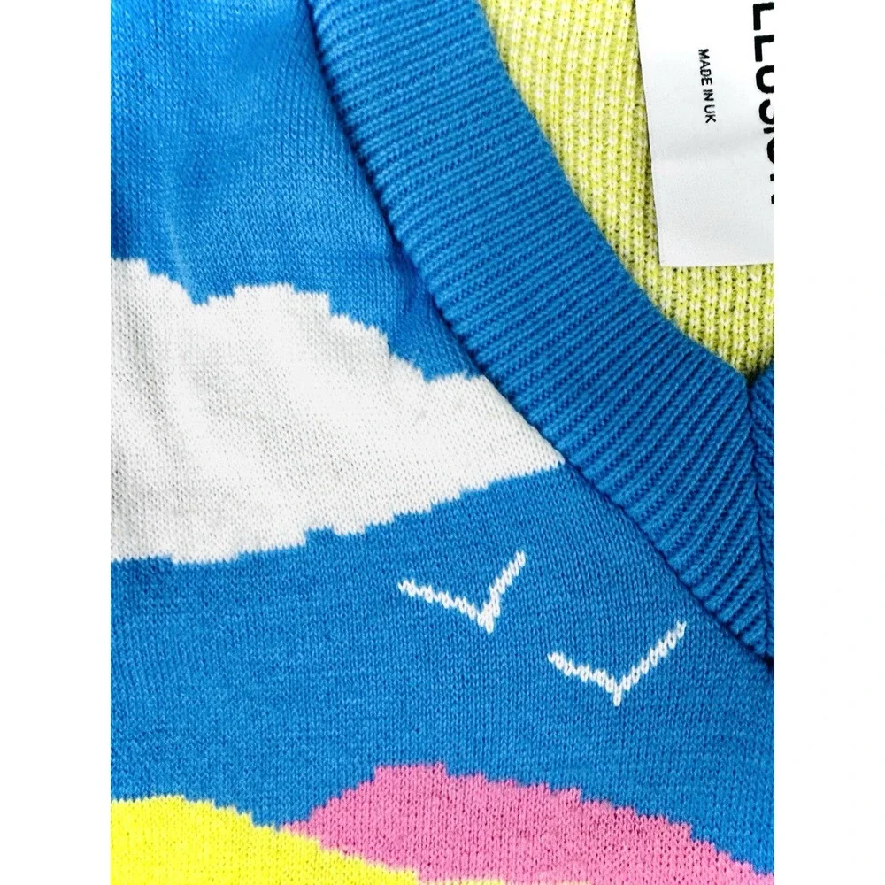 Collusion‎ Women's Size 6 Crop Sweater Vest Landscape